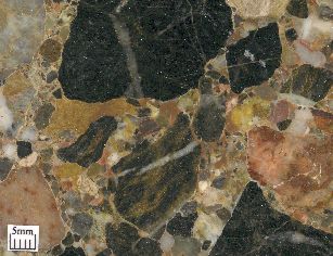 Polymict breccia